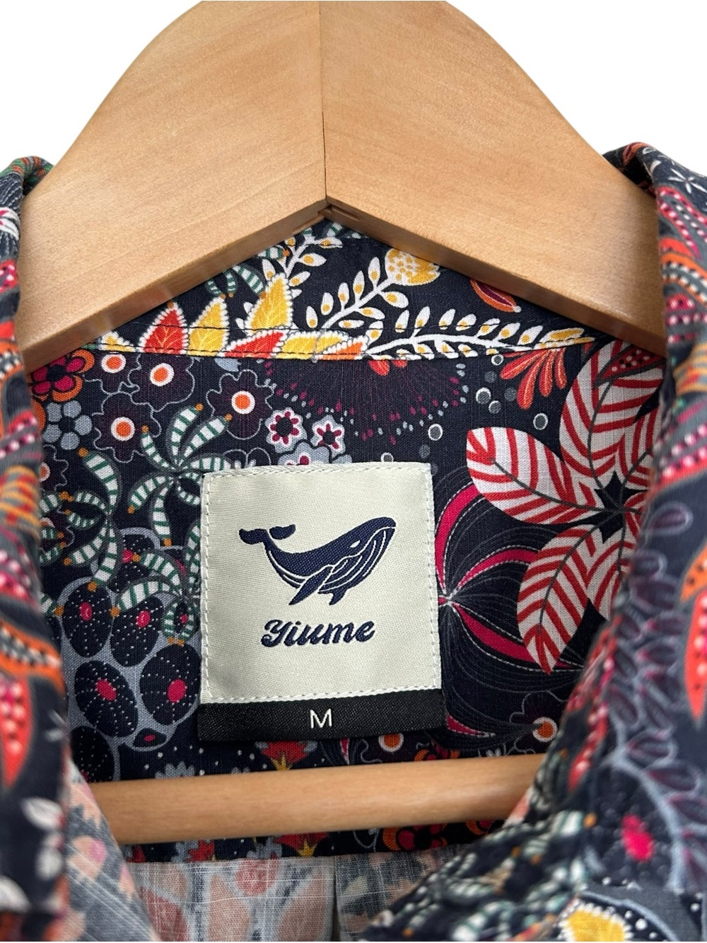 Yiume floral short sleeve Hawaiian navy shirt sz M - Picture 4 of 6